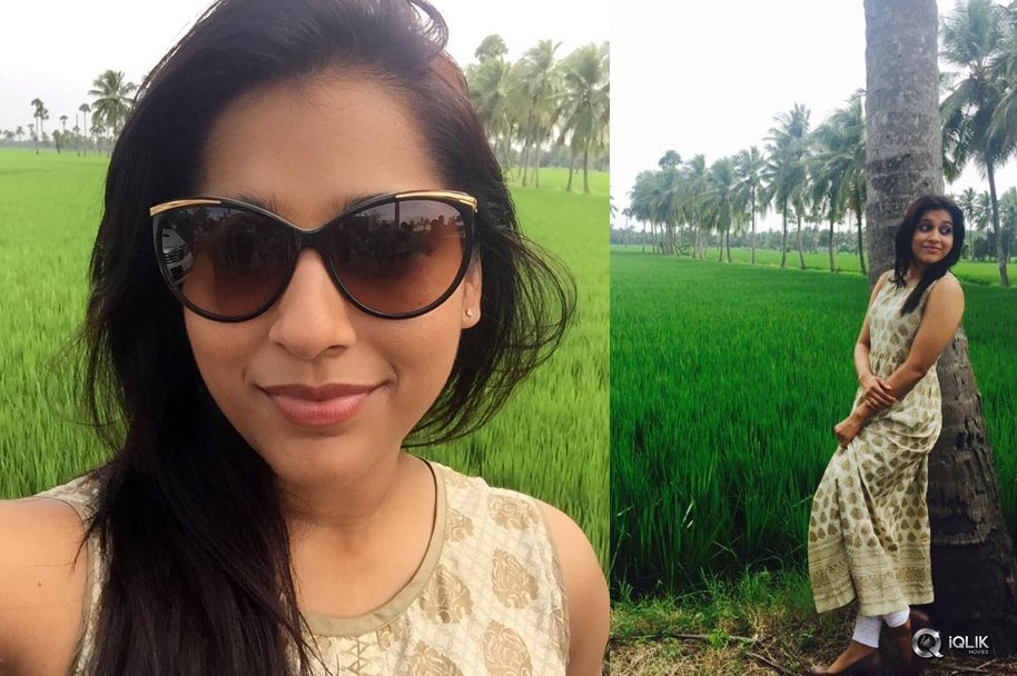 Rashmi-Gautam-Latest-Pics